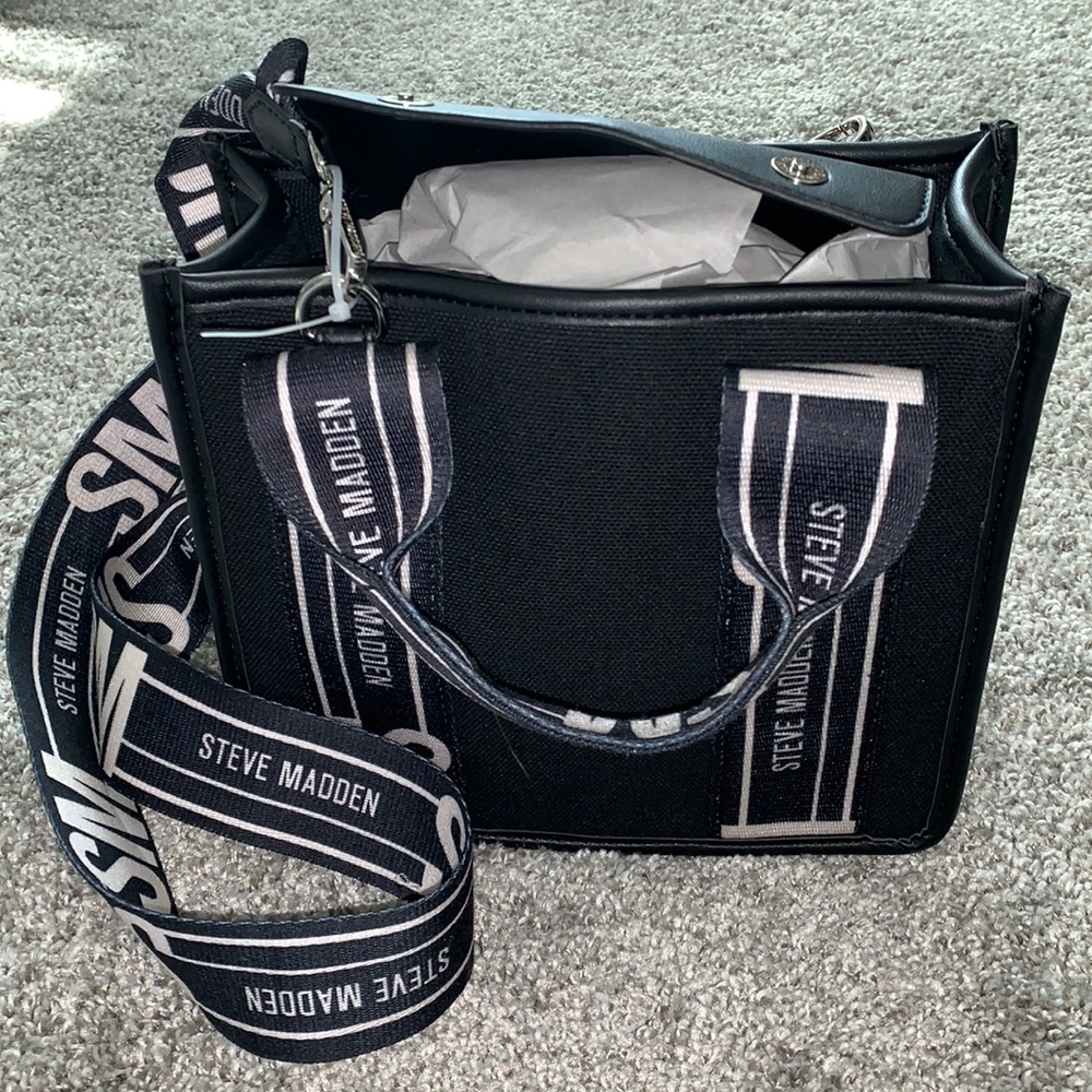 Steve Madden crossbody bag